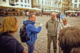 Langweilige Stadtf�hrungen liegen uns nicht. Wir sprechen nicht nur von Geb�uden und Jahreszahlen, sondern berichten auch davon, welche Freuden und Sorgen die Einwohner Estlands heute bewegen.
